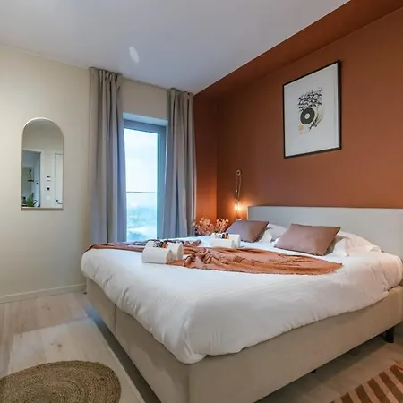 Stunning With Terrace And Parking * Ostenda