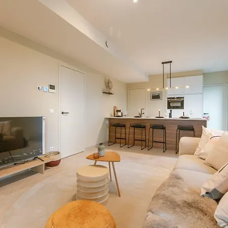 Stunning With Terrace And Parking Appartamento